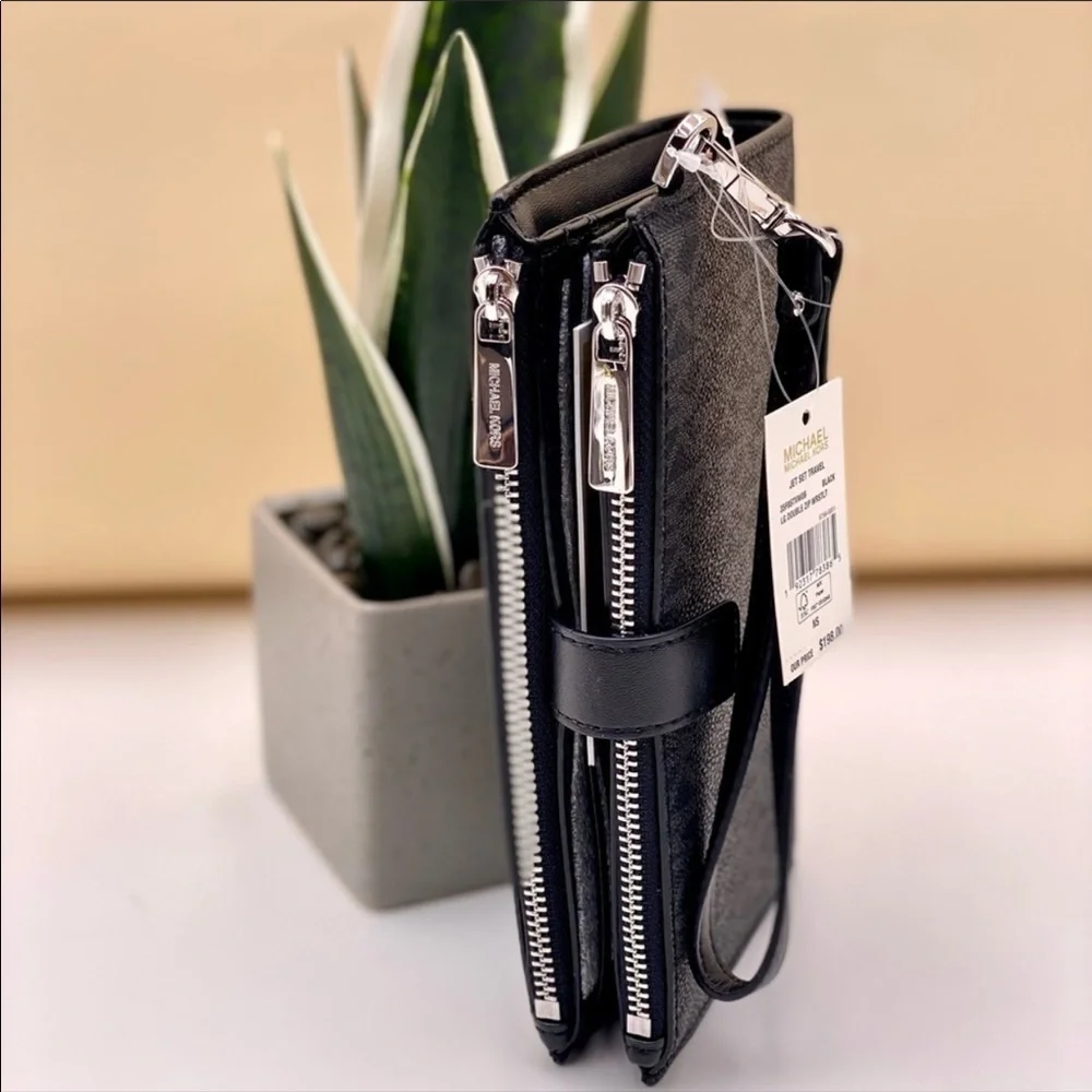 Michael Kors DoubleZip Wallet Wristlet Black